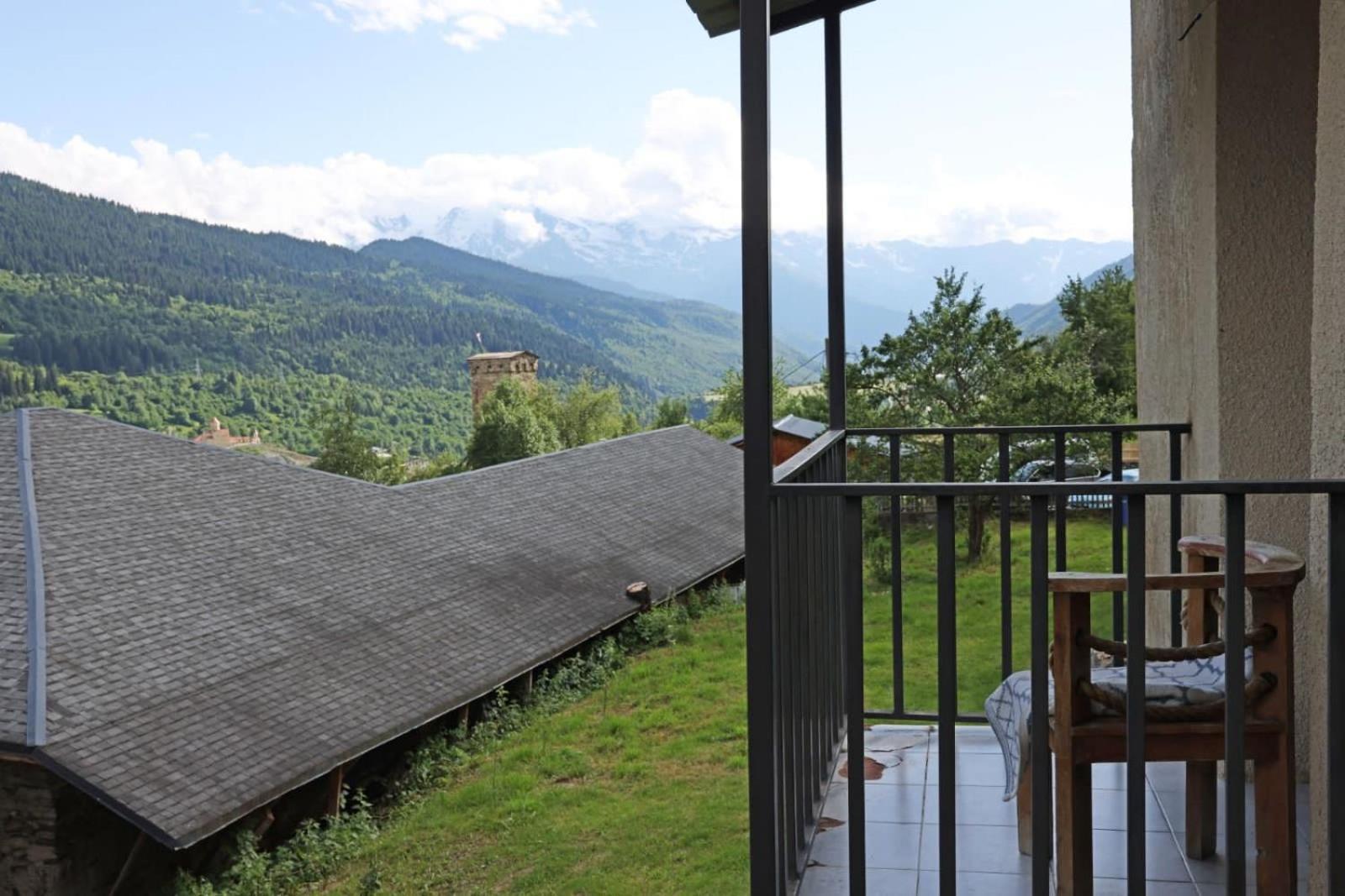 Guest House Keti Margiani เมสเตีย ภายนอก รูปภาพ