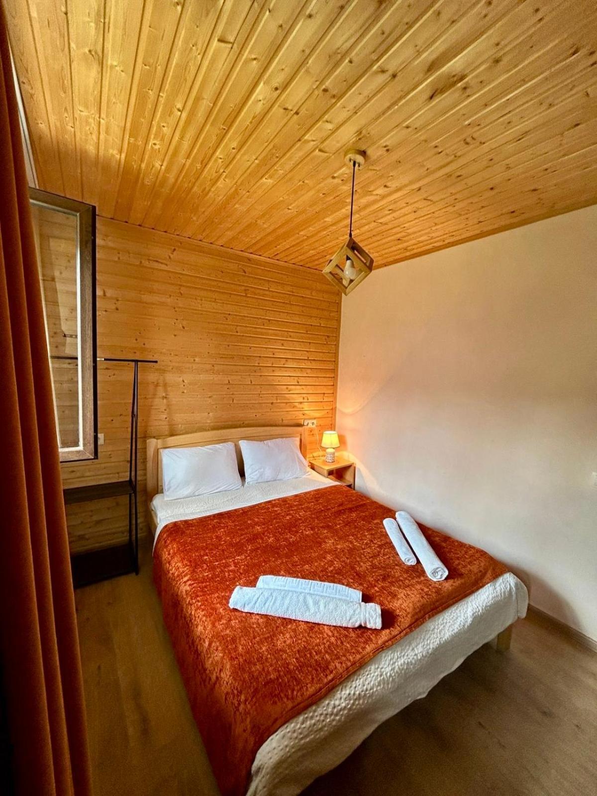 Guest House Keti Margiani เมสเตีย ภายนอก รูปภาพ