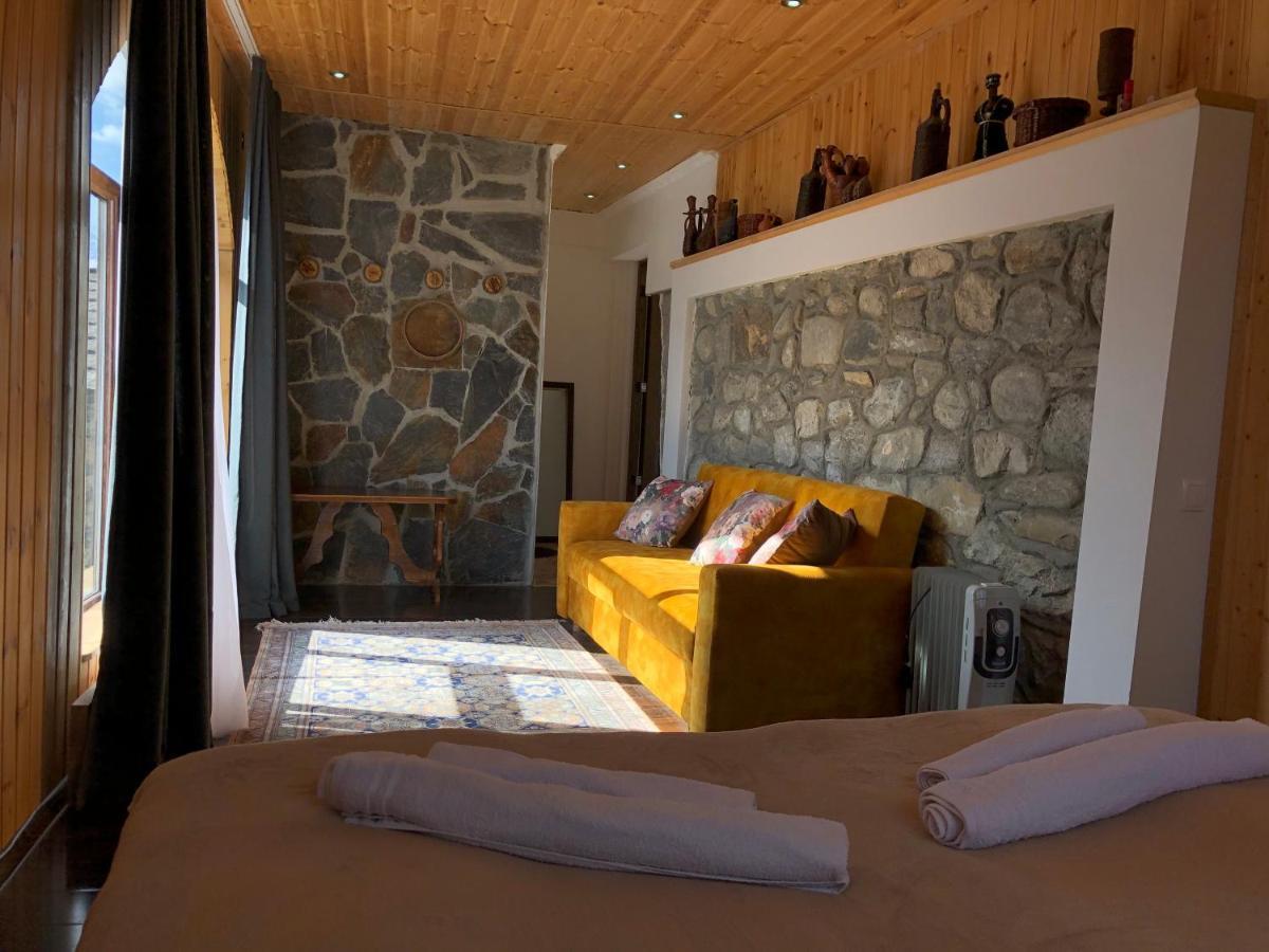 Guest House Keti Margiani เมสเตีย ภายนอก รูปภาพ